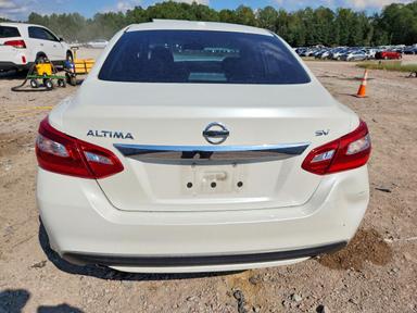 Вид 2017 NISSAN ALTIMA 2.5 SV, угол 6