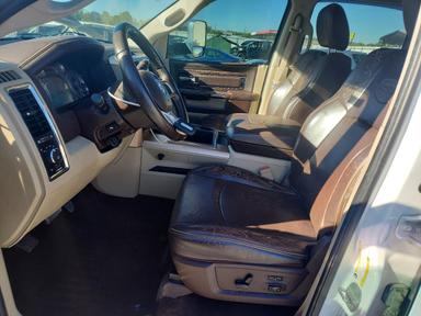 منظر 2014 RAM 2500 LONGHORN، زاوية 7