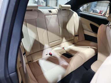 Vista de 2022 BMW 230I, ángulo 10