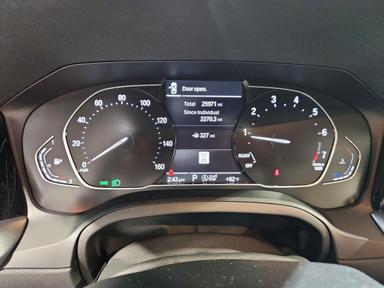 Vista de 2022 BMW 230I, ángulo 9