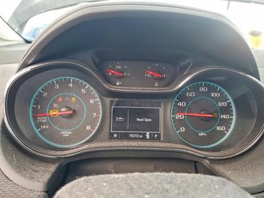 Vue de 2018 CHEVROLET CRUZE LT, angle 9