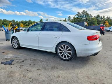 منظر 2014 AUDI A4 PREMIUM، زاوية 2