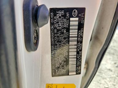 Vue de 2003 LEXUS ES 300, angle 12