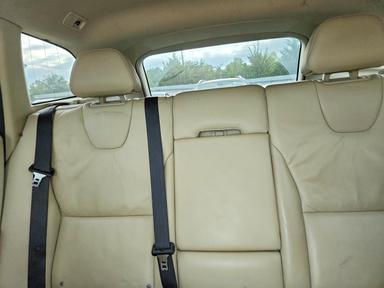 منظر 2013 VOLVO XC60 T6، زاوية 10