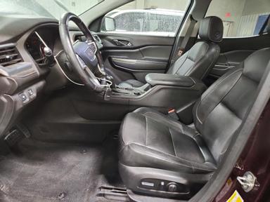 منظر 2018 GMC ACADIA SLT-1، زاوية 7