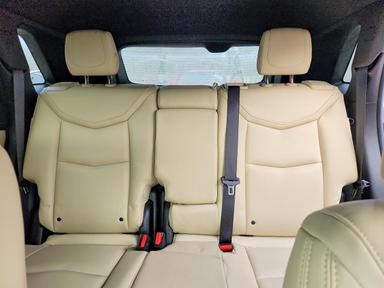 Vue de 2017 CADILLAC XT5, angle 10