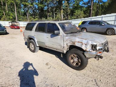 1997 TOYOTA 4RUNNER LIMITED view, angle 4