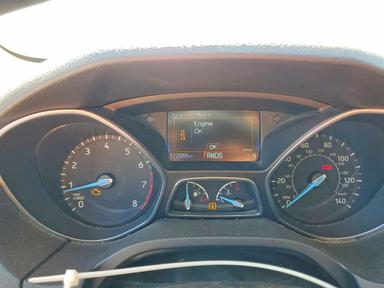 منظر 2016 FORD FOCUS TITANIUM، زاوية 9
