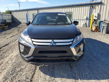 Vista de 2019 MITSUBISHI ECLIPSE CROSS ES, ángulo 5