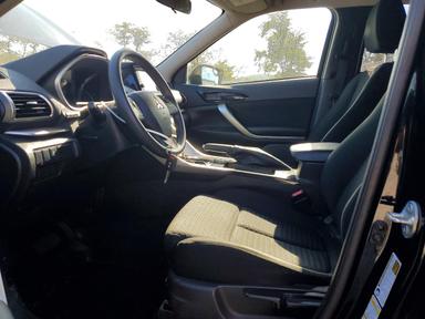 Vista de 2019 MITSUBISHI ECLIPSE CROSS ES, ángulo 7