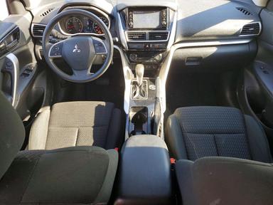 Vista de 2019 MITSUBISHI ECLIPSE CROSS ES, ángulo 8