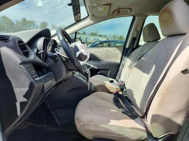 Вид 2012 MAZDA 5, угол 7