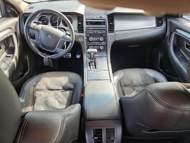 Vista de 2011 FORD TAURUS SHO, ángulo 8