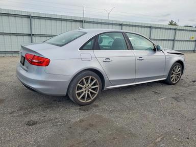 Vista de 2015 AUDI A4 PREMIUM, ángulo 3