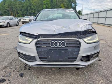 Vista de 2015 AUDI A4 PREMIUM, ángulo 5