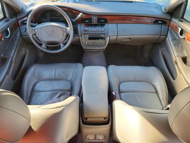 Vista de 2004 CADILLAC DEVILLE, ángulo 8