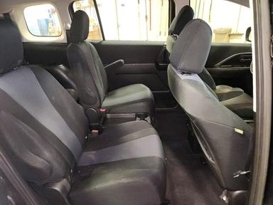 Vista de 2013 MAZDA 5, ángulo 11