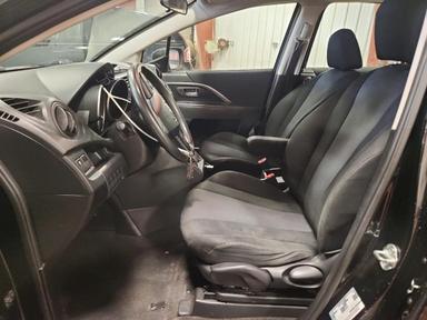 Vista de 2013 MAZDA 5, ángulo 7