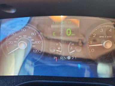 منظر 2010 LINCOLN TOWN CAR SIGNATURE LIMITED، زاوية 9
