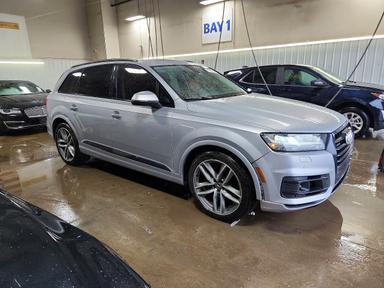 Vue de 2018 AUDI Q7 PRESTIGE, angle 4