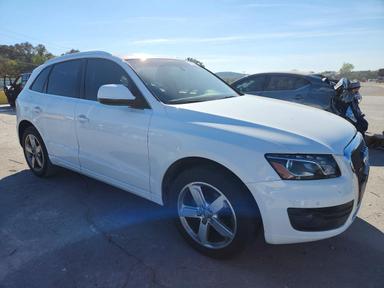 منظر 2012 AUDI Q5 PREMIUM PLUS، زاوية 4