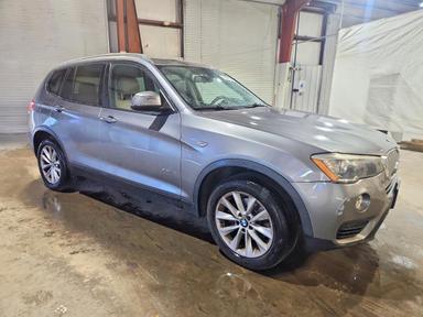 منظر 2017 BMW X3 XDRIVE28I، زاوية 4
