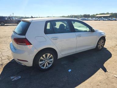 Vista de 2021 VOLKSWAGEN GOLF, ángulo 3