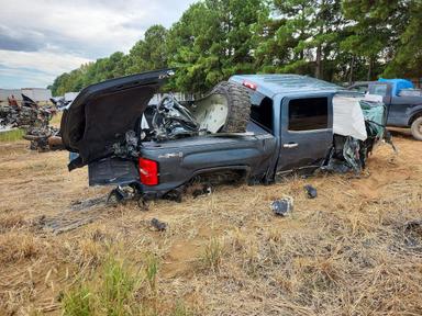Вид 2014 GMC SIERRA K1500 SLT, угол 3