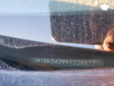 Vue de 2009 MAZDA 3 S, angle 13