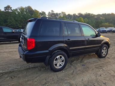 Vista de 2005 HONDA PILOT EX, ángulo 3
