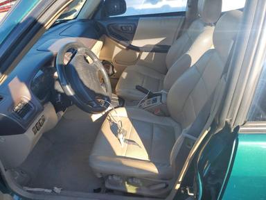 Vue de 1999 SUBARU FORESTER S, angle 7