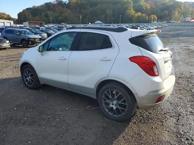 Vedere 2016 BUICK ENCORE SPORT TOURING, unghi 2