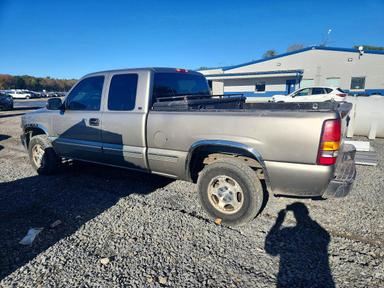 Вид 2000 CHEVROLET SILVERADO C1500, угол 2