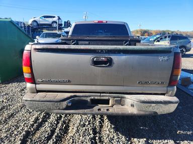 Вид 2000 CHEVROLET SILVERADO C1500, угол 6