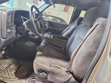 Вид 2000 CHEVROLET SILVERADO C1500, угол 7
