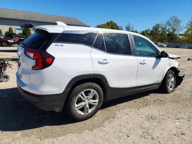 منظر 2022 GMC TERRAIN SLE، زاوية 3