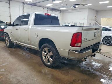 Вид 2010 DODGE RAM 1500, угол 2