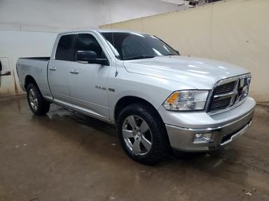 Вид 2010 DODGE RAM 1500, угол 4
