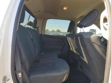 منظر 2020 RAM 2500 TRADESMAN، زاوية 10