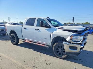 منظر 2020 RAM 2500 TRADESMAN، زاوية 4