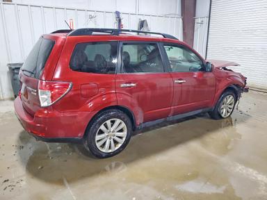 2013 SUBARU FORESTER 2.5X PREMIUM view, angle 3