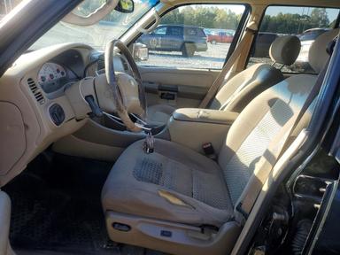 Vue de 2004 FORD EXPLORER, angle 7