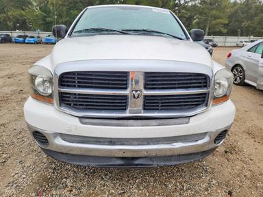 Vue de 2006 DODGE RAM, angle 5