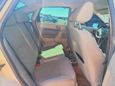 Вид 2010 FORD FOCUS S, угол 10