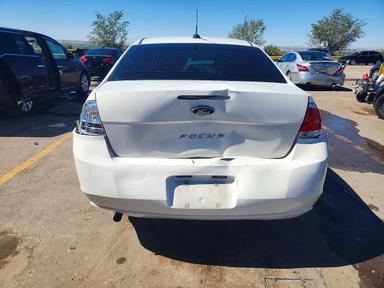 Вид 2010 FORD FOCUS S, угол 6