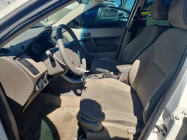 Вид 2010 FORD FOCUS S, угол 7