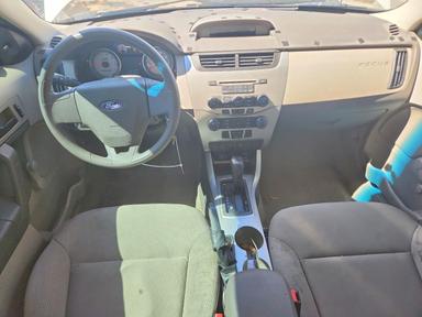 Вид 2010 FORD FOCUS S, угол 8