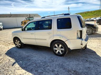 2014 HONDA PILOT TOURING view, angle 2