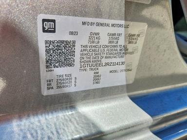 Вид 2024 GMC SIERRA K1500 AT4, угол 12
