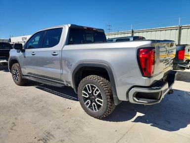 Вид 2024 GMC SIERRA K1500 AT4, угол 2